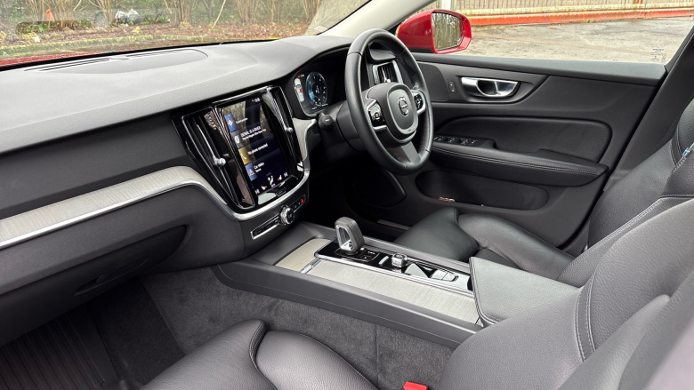 Volvo V60 2.0 B4D Cross Country 5dr AWD Auto Diesel Estate